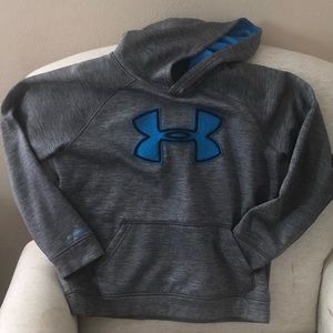 Gray under armour sweater with blue letter